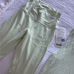 Lululemon Athletica Light Green Leggings with matching top set